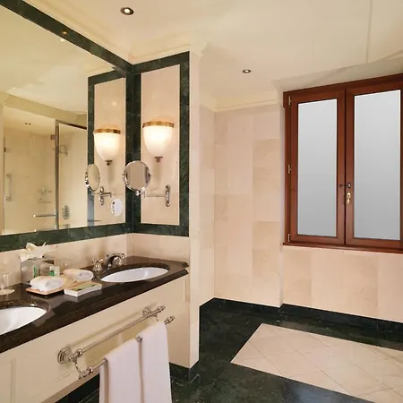 The Westin Palace, 5*