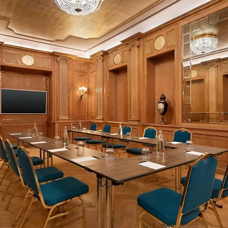 Отель The Westin Palace, Милан