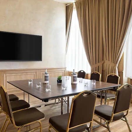 Отель The Westin Palace, Милан