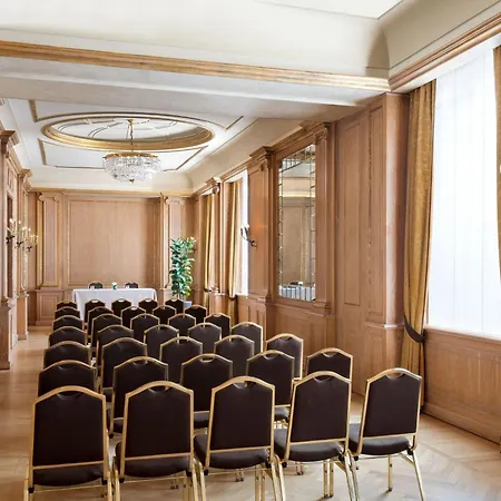 The Westin Palace, Отель Милан